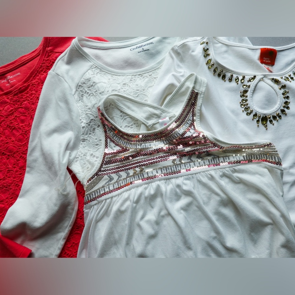 Summer shirt lot tanks jewels sequins